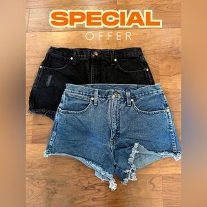 *SPECIAL OFFER* Wrangler Distressed Jean Shorts
